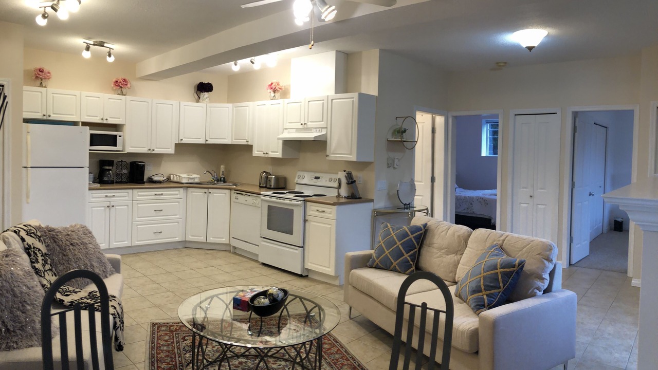 Photo of Livingroom in Maple Ridge