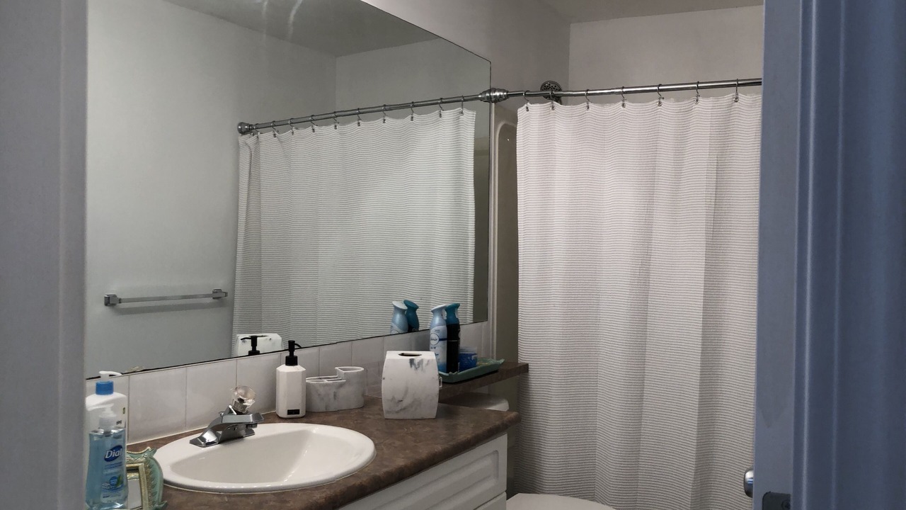 Photo of Bathroom in Maple Ridge