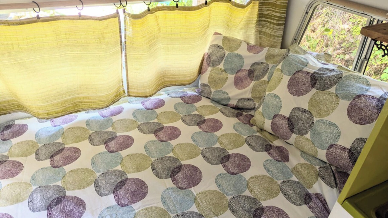 Photo of Bedroom in Central Kootenay