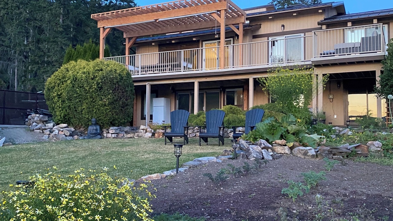 Photo of Outdoor in Blind Bay