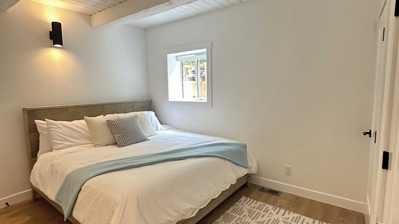 Photo of Bedroom in Blind Bay