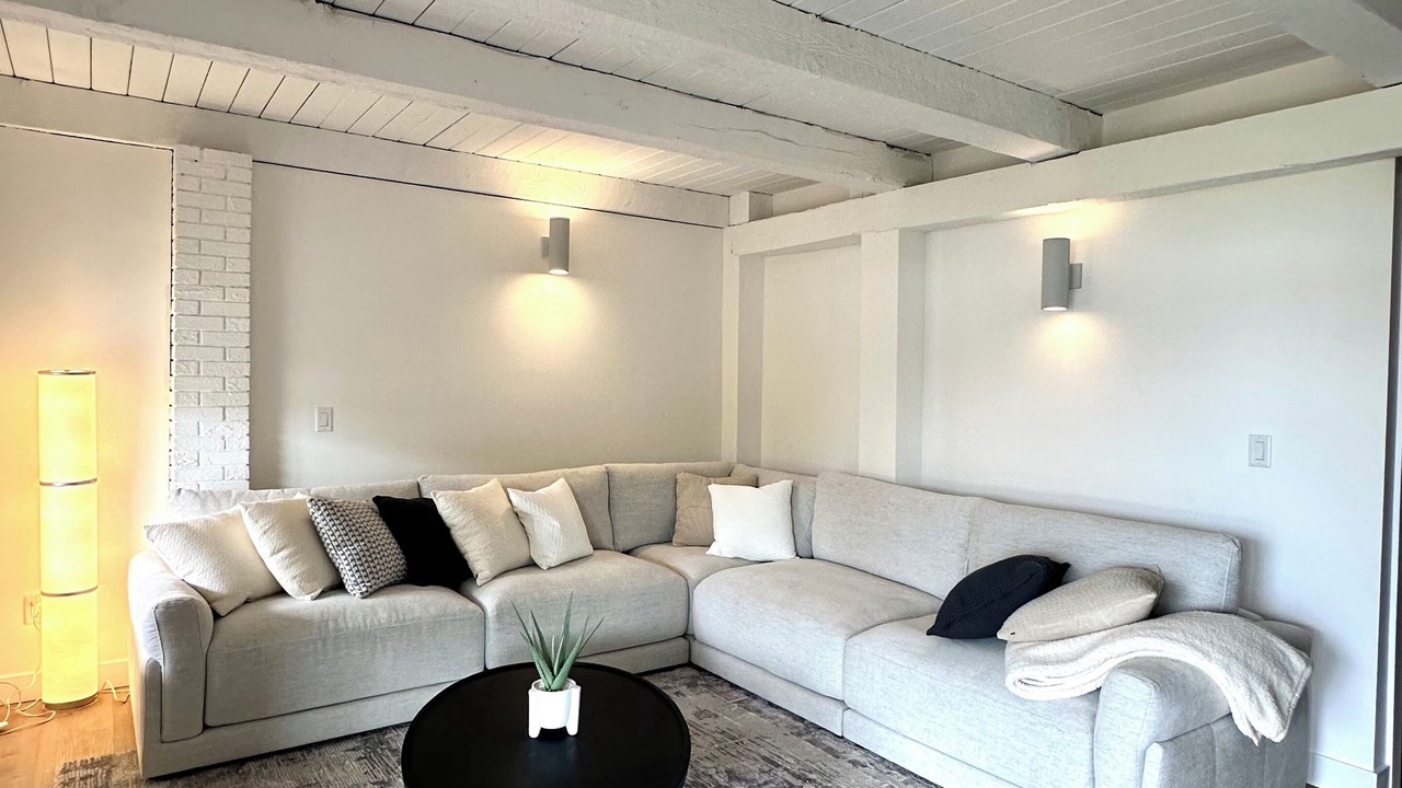 Photo of Livingroom in Blind Bay