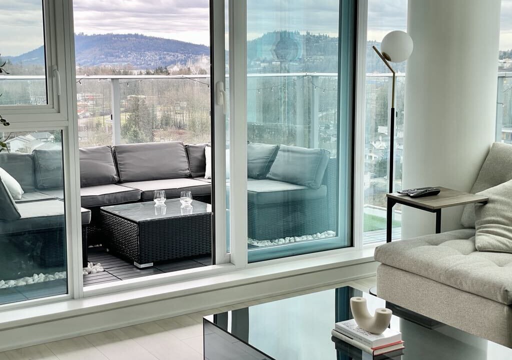 Photo of Livingroom in District of North Vancouver