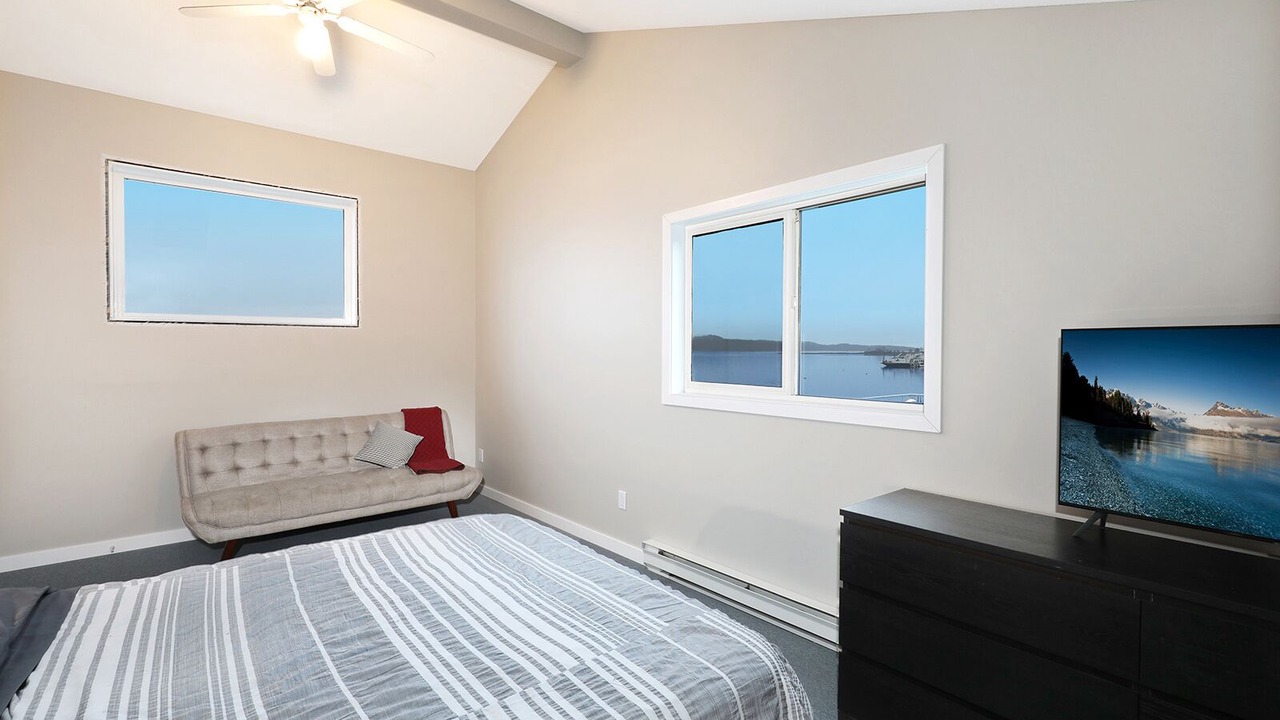 Photo of Bedroom in Buckley Bay
