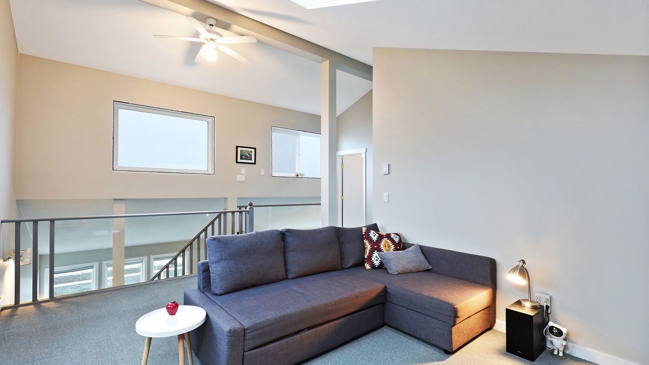 Photo of Livingroom in Buckley Bay