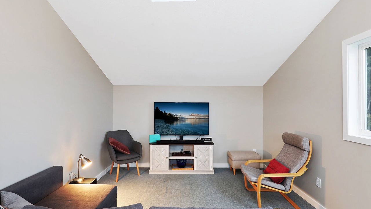 Photo of Livingroom in Buckley Bay