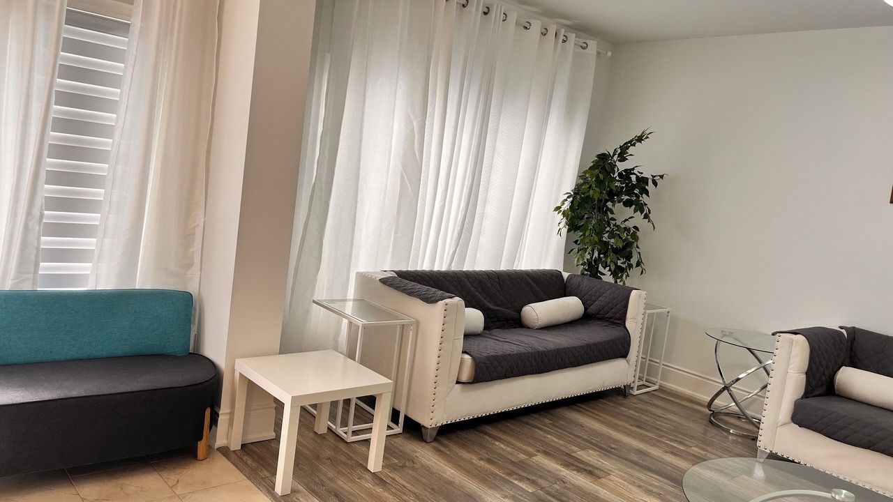 Photo of Bedroom in Thorold