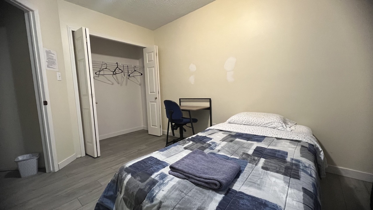 Photo of Bedroom in Northeast Edmonton
