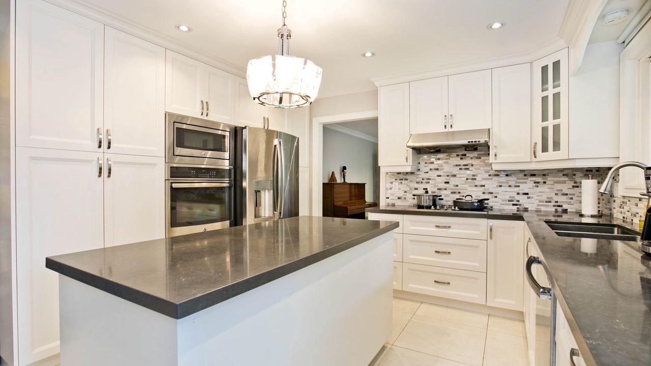 Photo of Kitchen in Hillcrest Village
