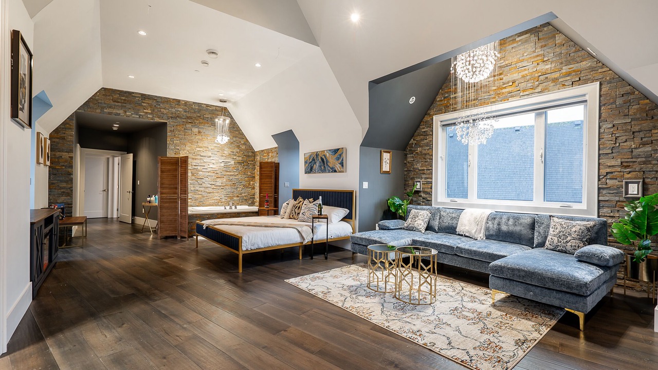 Photo of Livingroom in Langley