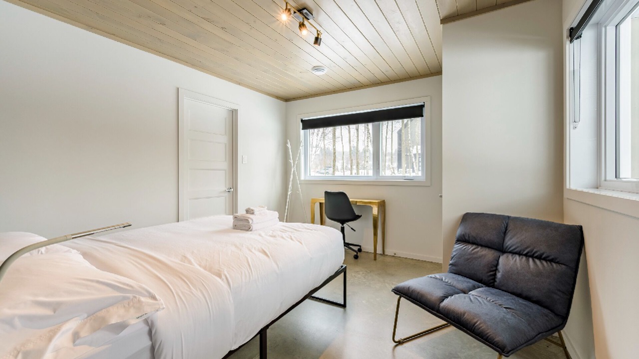 Photo of Bedroom in Shefford