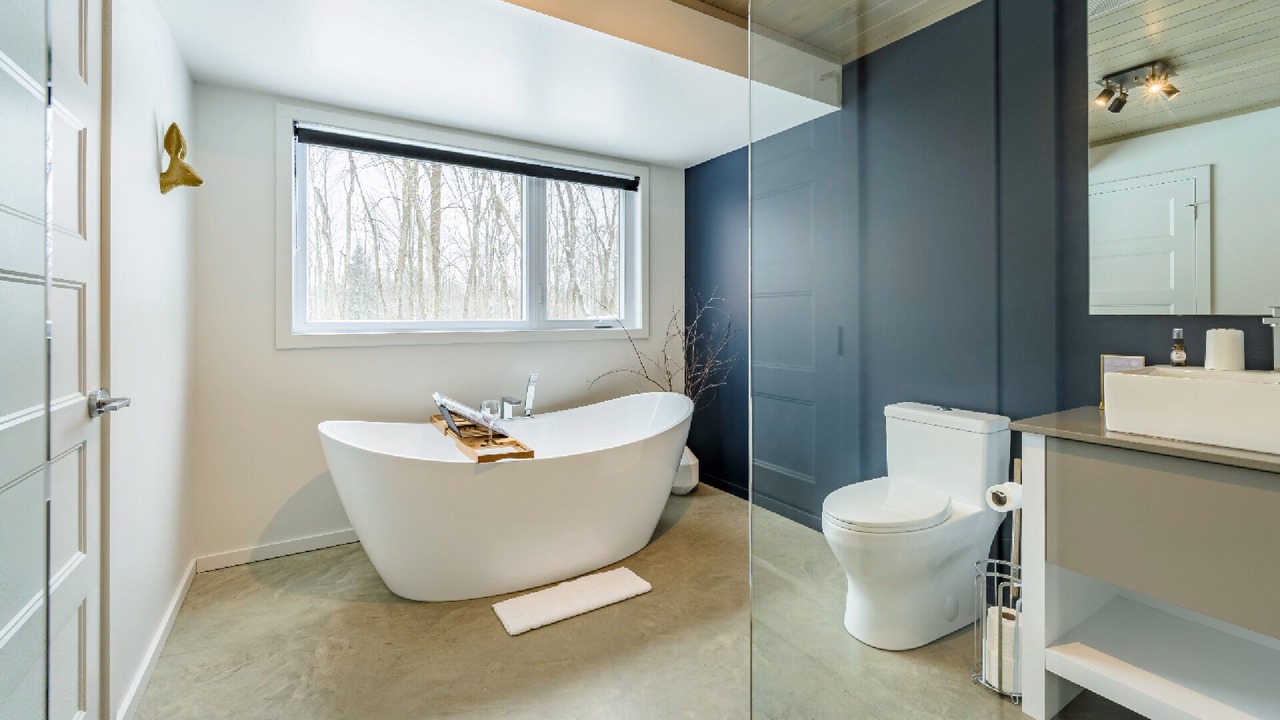 Photo of Bathroom in Shefford