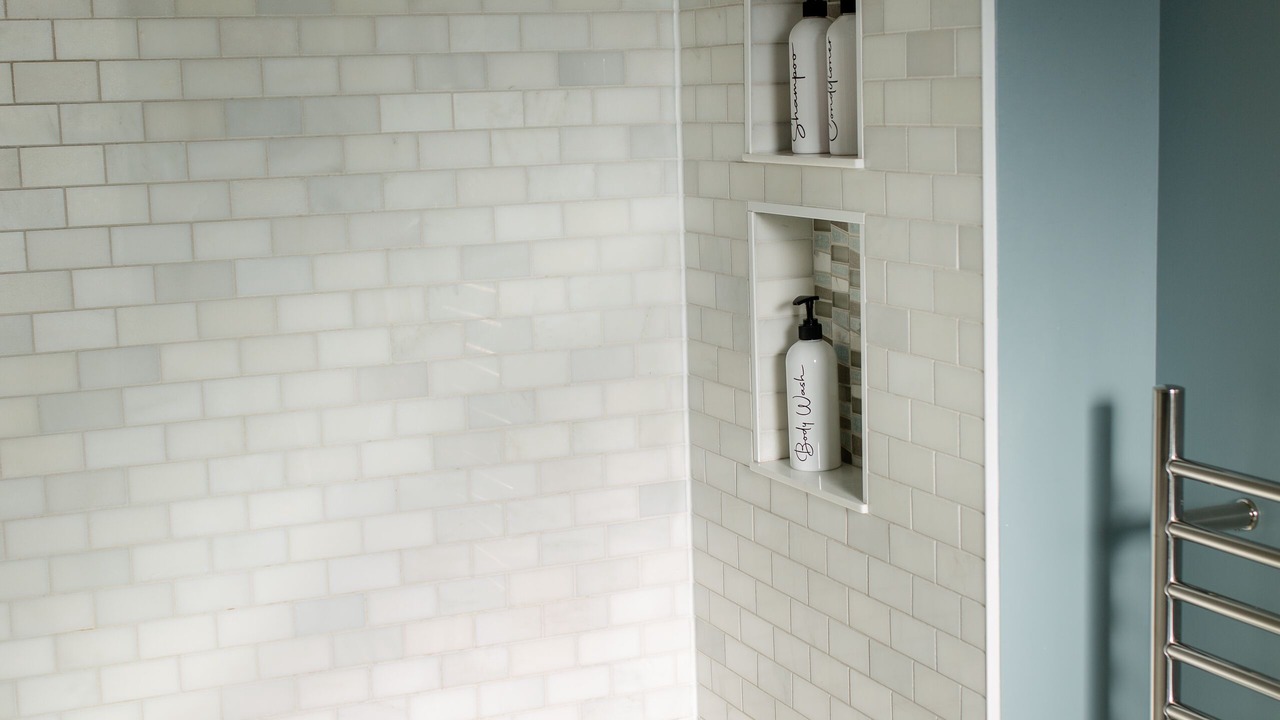 Photo of Bathroom in Queens Square