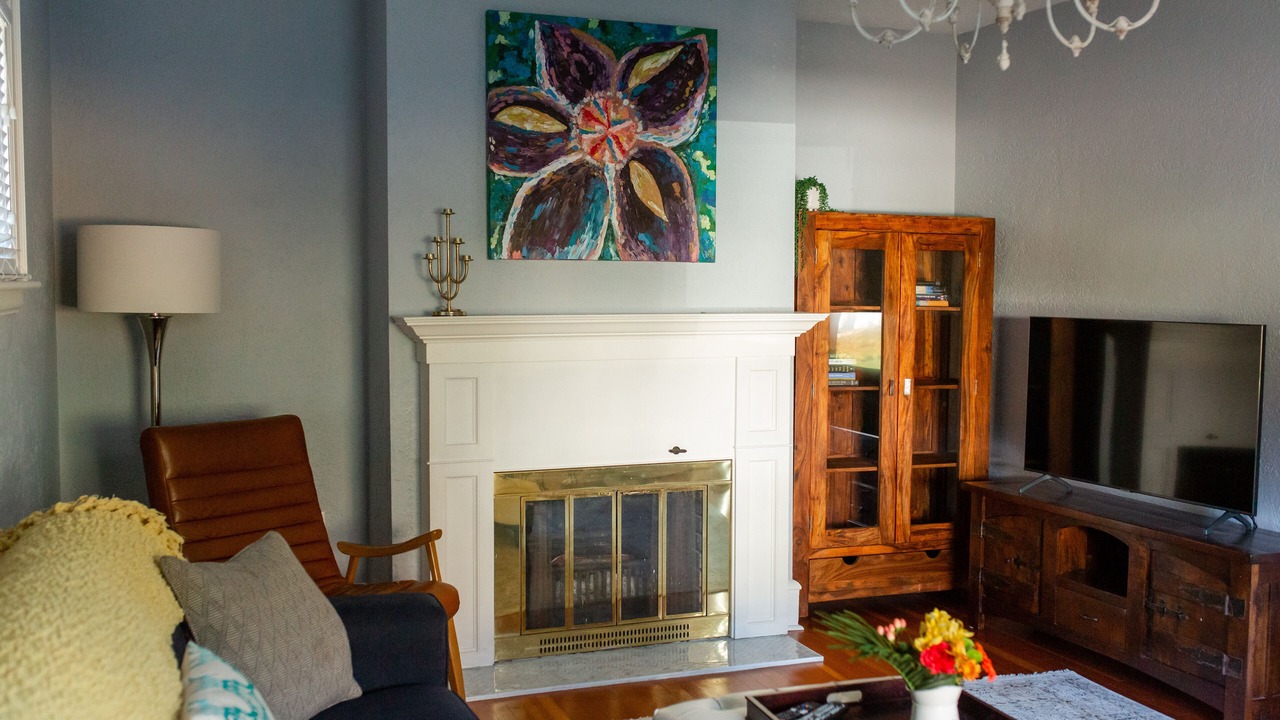 Photo of Livingroom in Queens Square