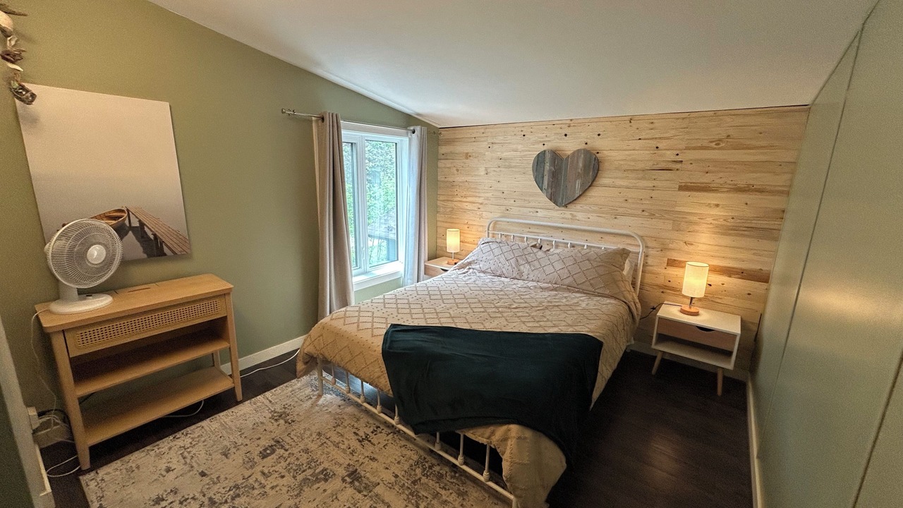 Photo of Bedroom in Sylvan Lake