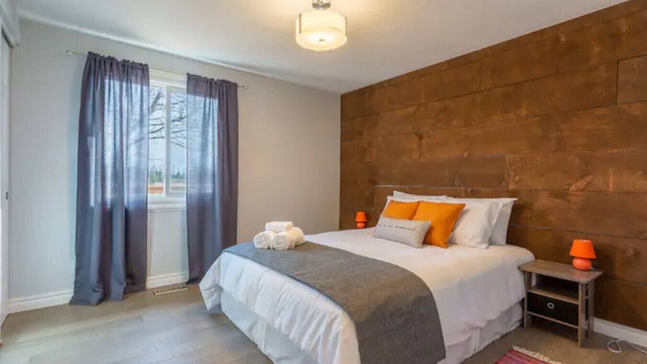 Photo of Bedroom in Niagara-on-the-Lake