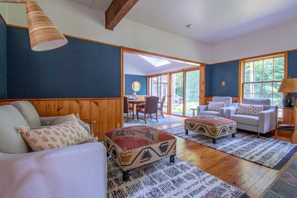 Photo of Livingroom in Magnetawan