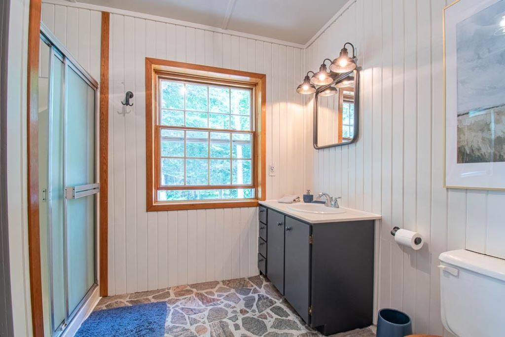 Photo of Bathroom in Magnetawan
