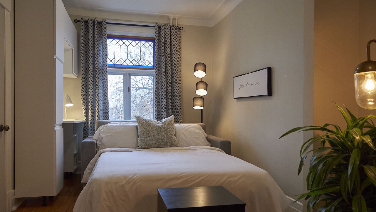 Photo of Bedroom in De Lorimier