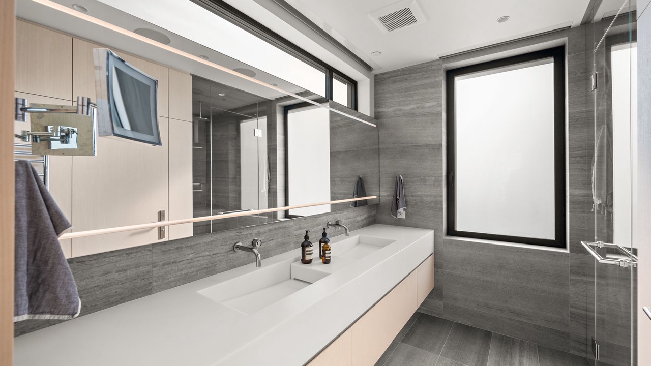 Photo of Bathroom in Kitsilano