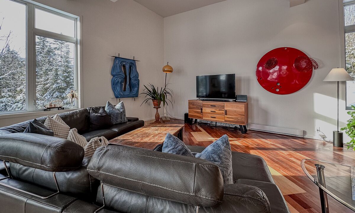 Photo of Livingroom in Ste-Lucie-des-Laurentides
