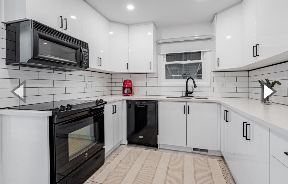 Photo of Kitchen in Georgina