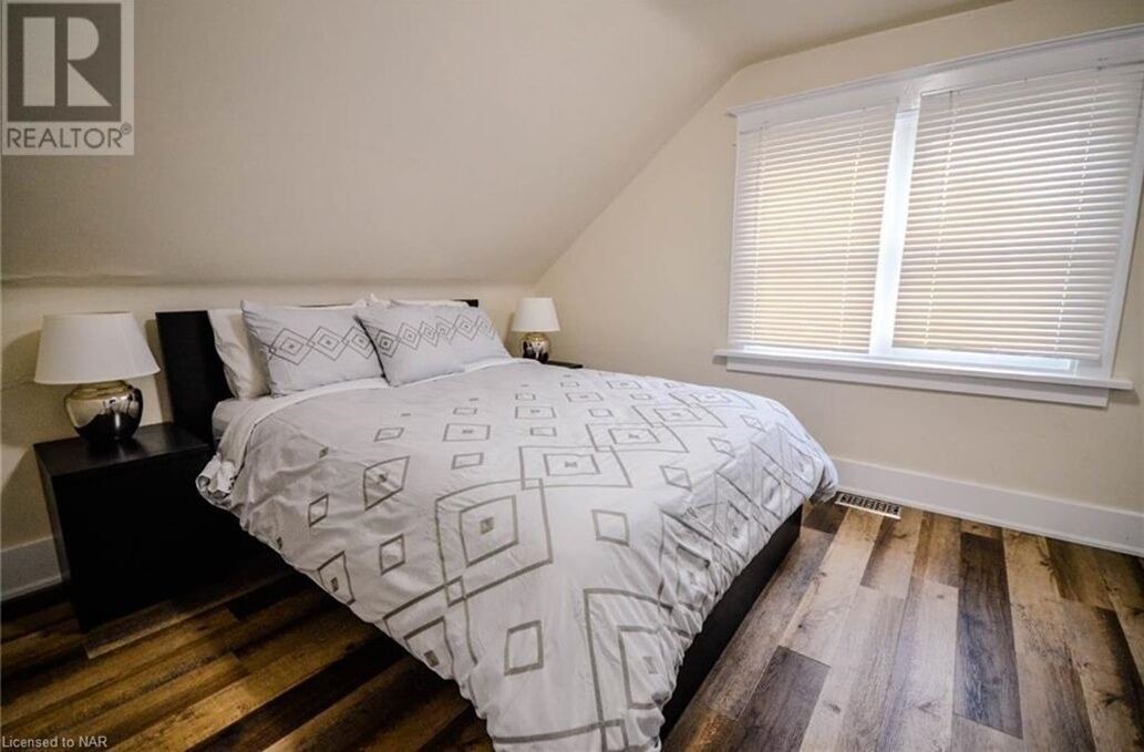 Photo of Bedroom in Niagara Falls
