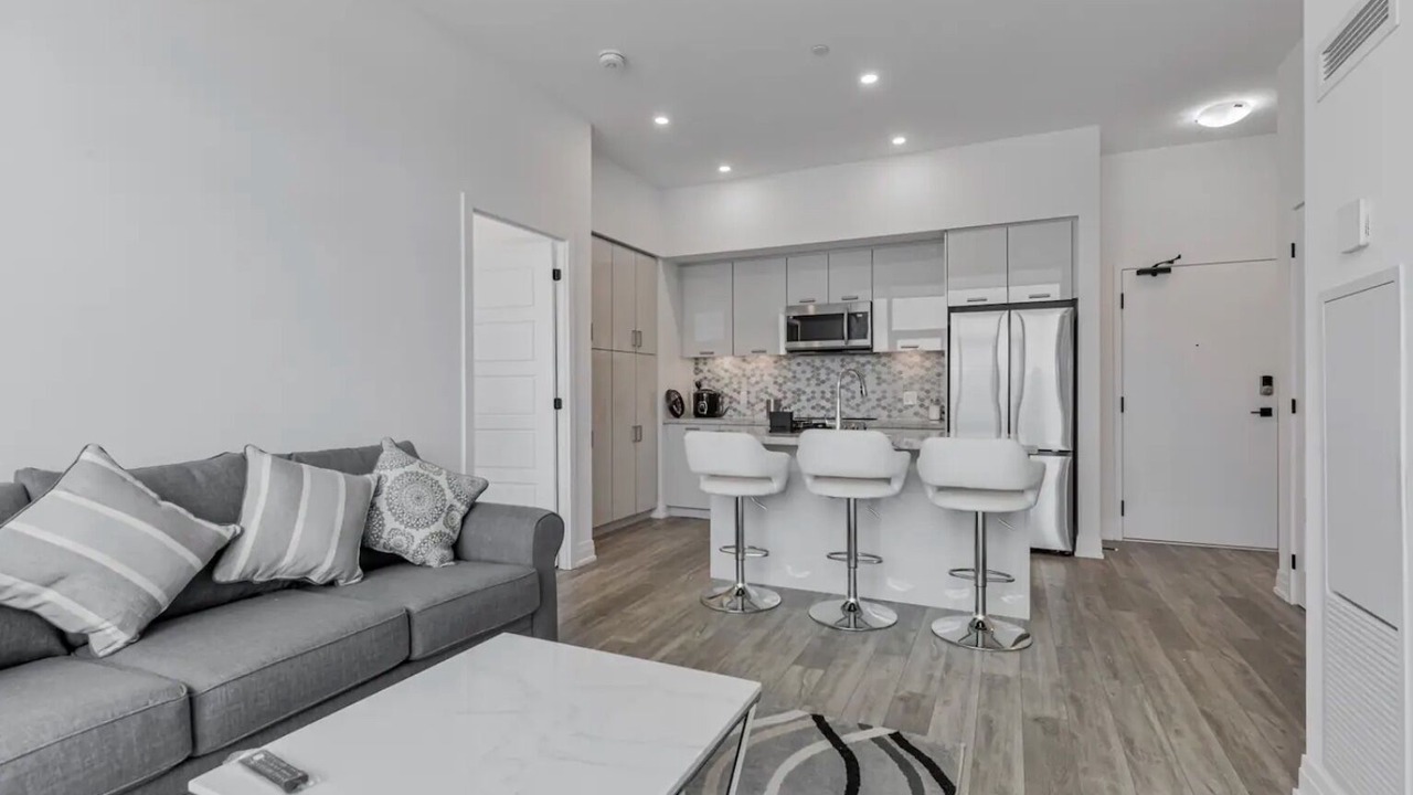 Photo of Livingroom in Innisfil