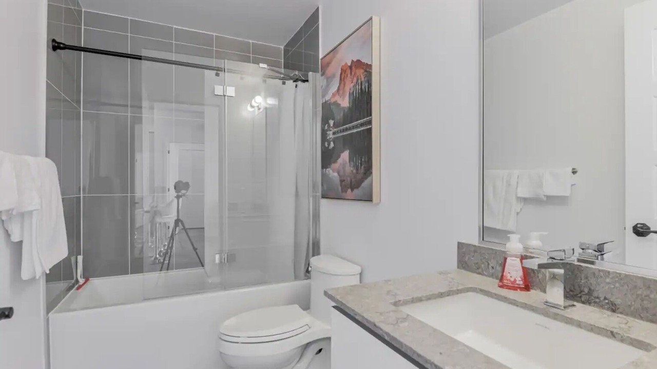 Photo of Bathroom in Innisfil