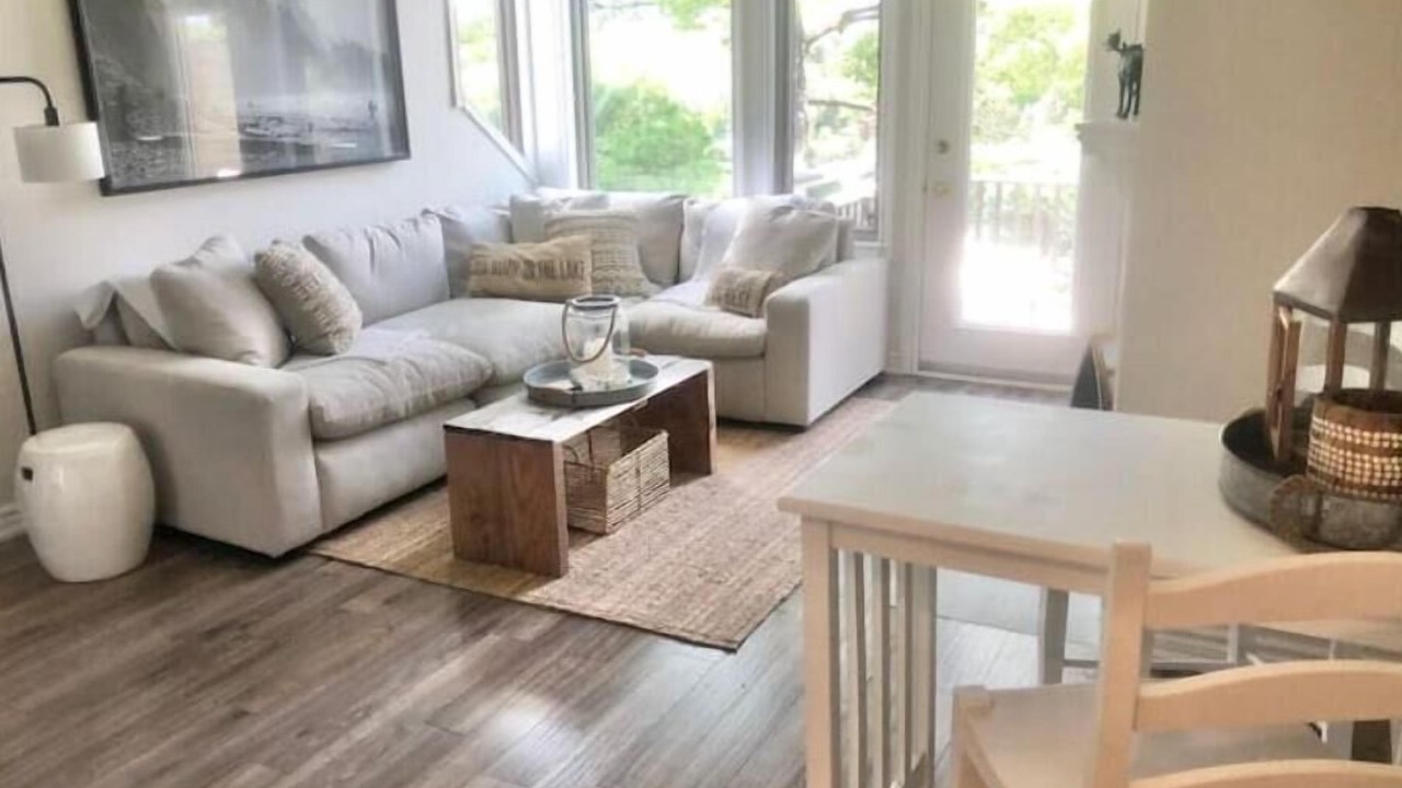 Photo of Livingroom in Huntsville