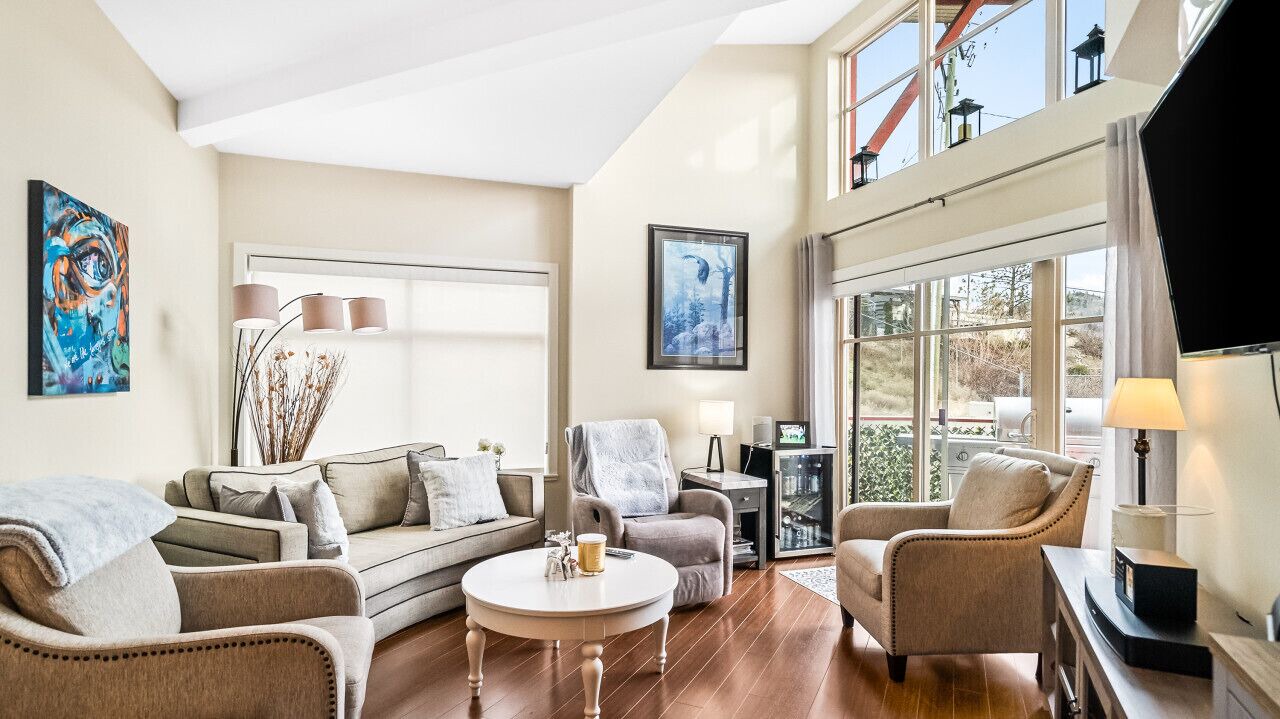 Photo of Livingroom in Central Okanagan