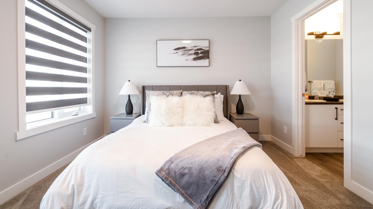 Photo of Bedroom in North Central Edmonton