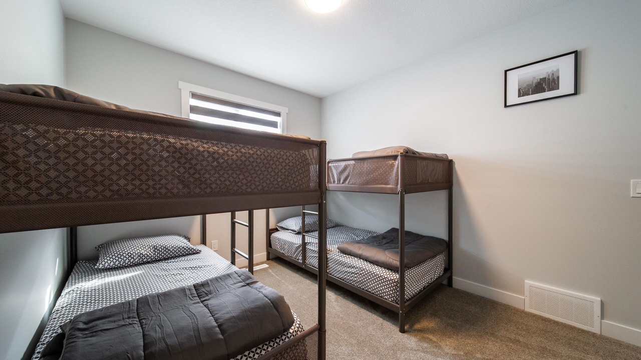 Photo of Bedroom in North Central Edmonton