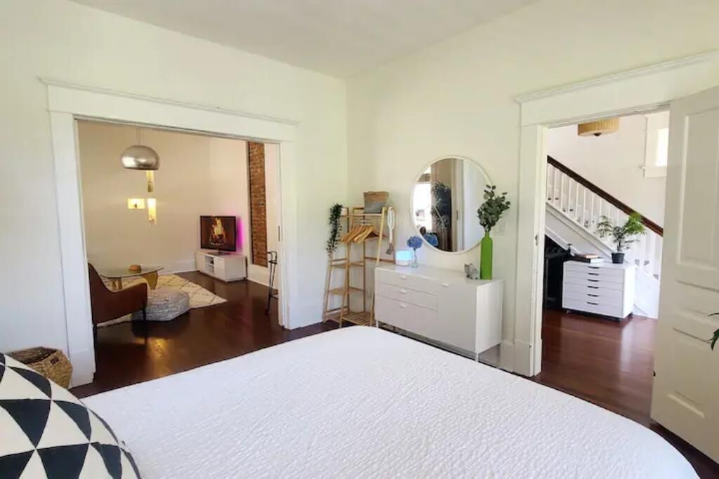 Photo of Bedroom in East Side