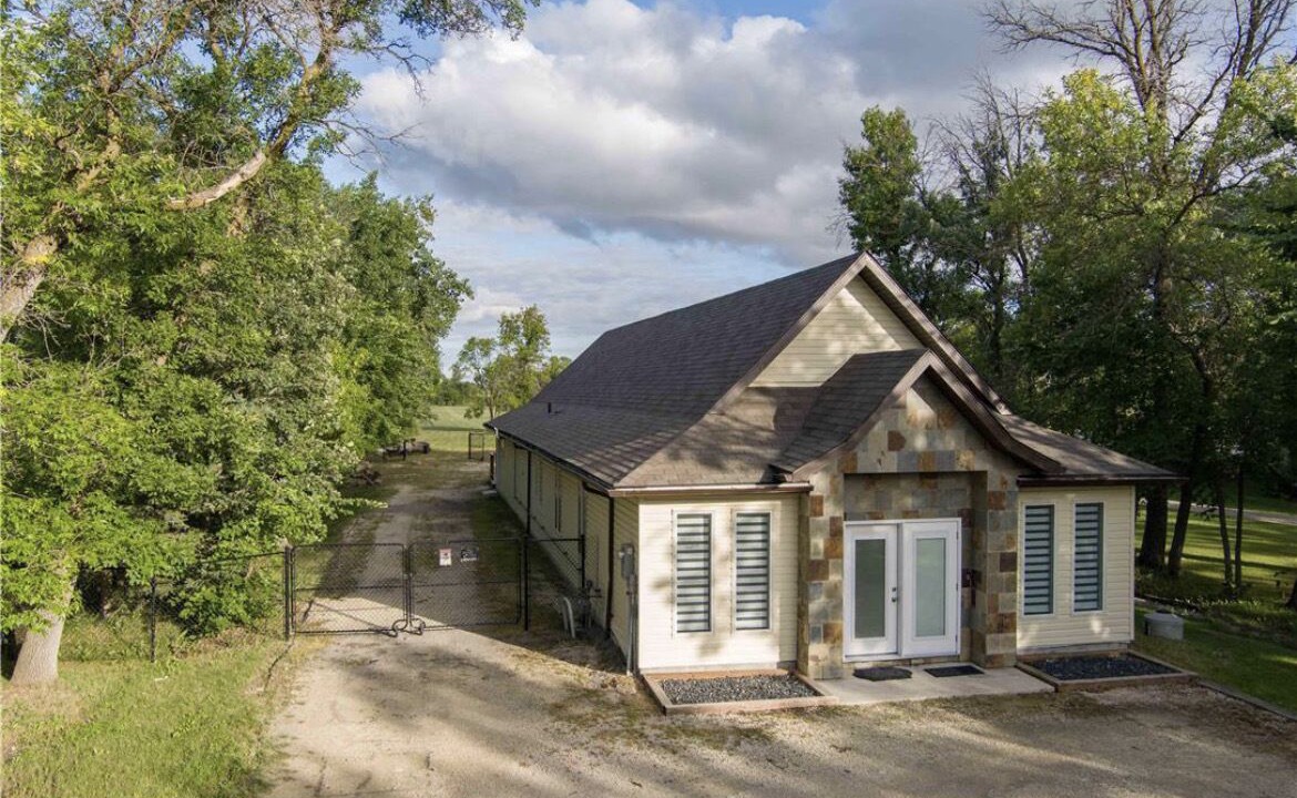 Photo of Outdoor in Gonor Station