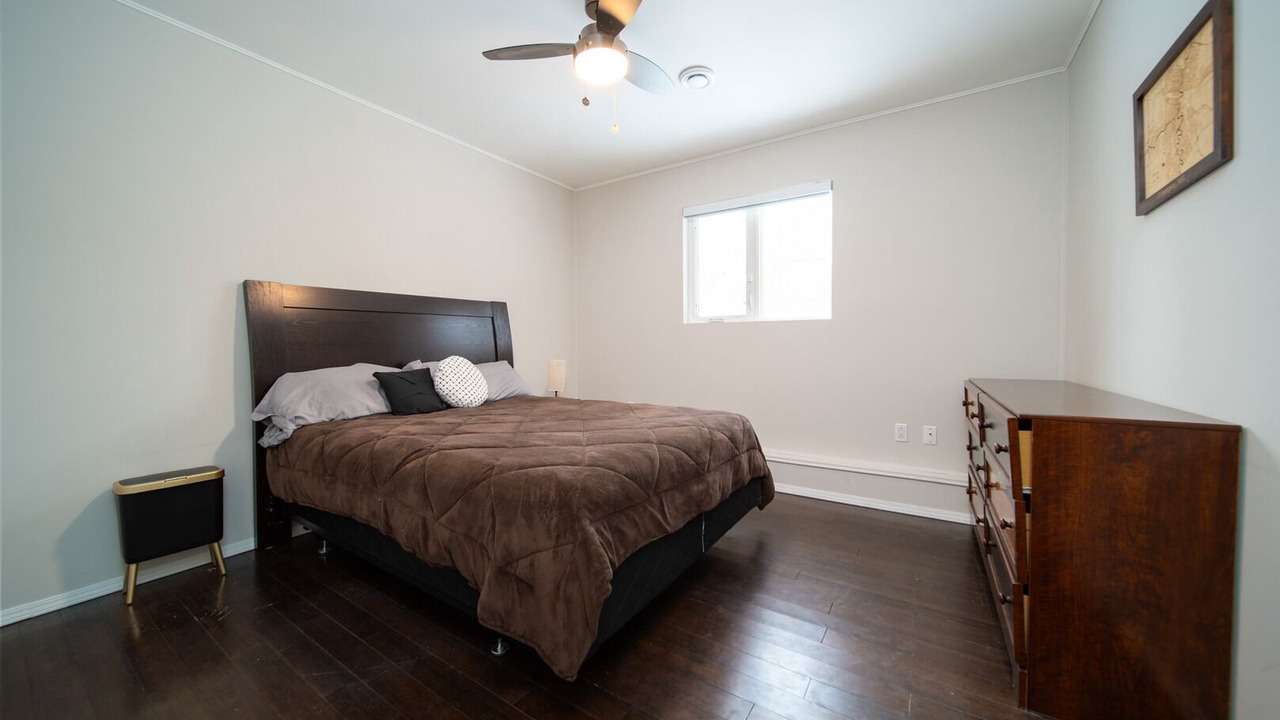 Photo of Bedroom in Gonor Station