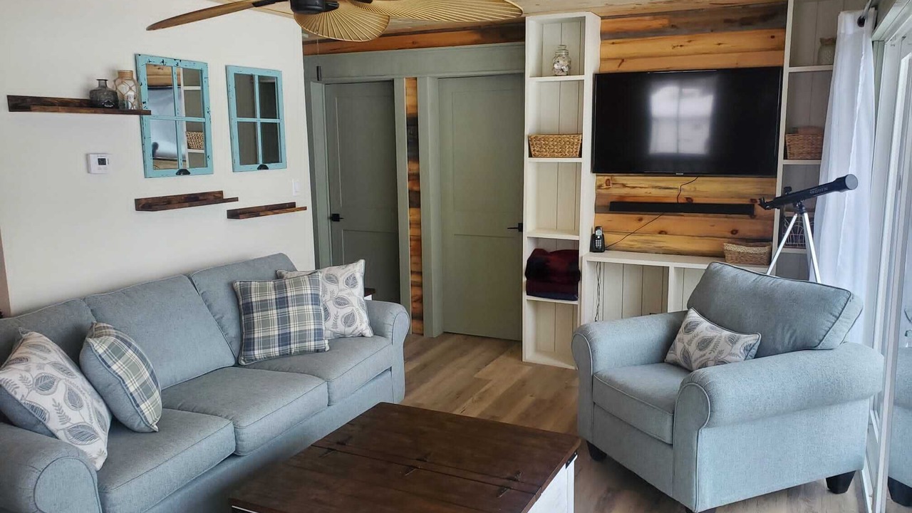 Photo of Livingroom in Whitewater Region