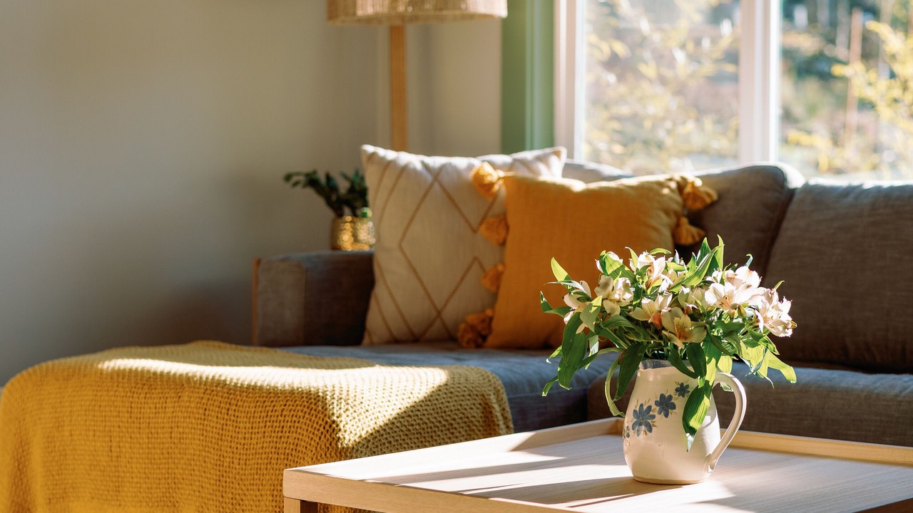 Photo of Livingroom in Shawnigan Lake