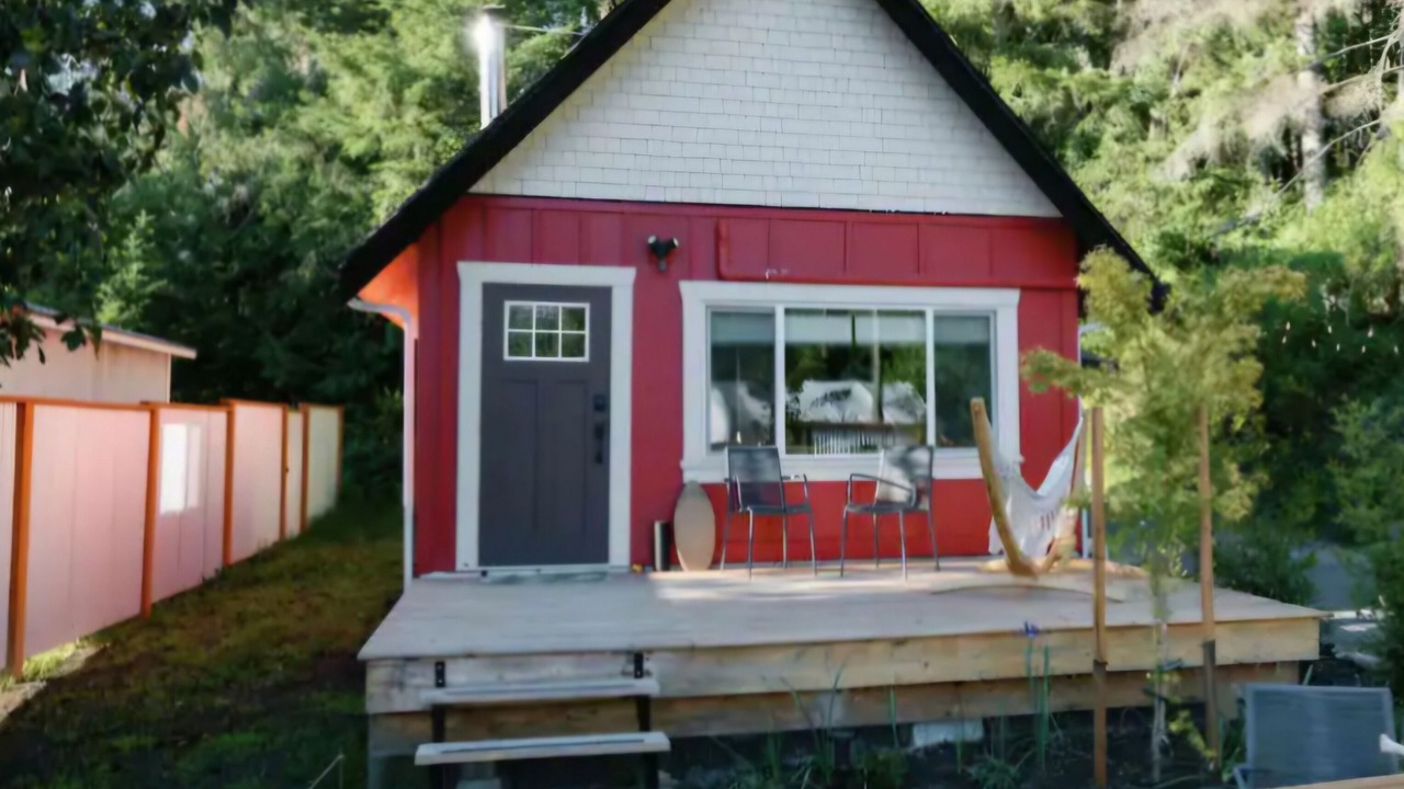 Photo of Patio Balcony in Shawnigan Lake