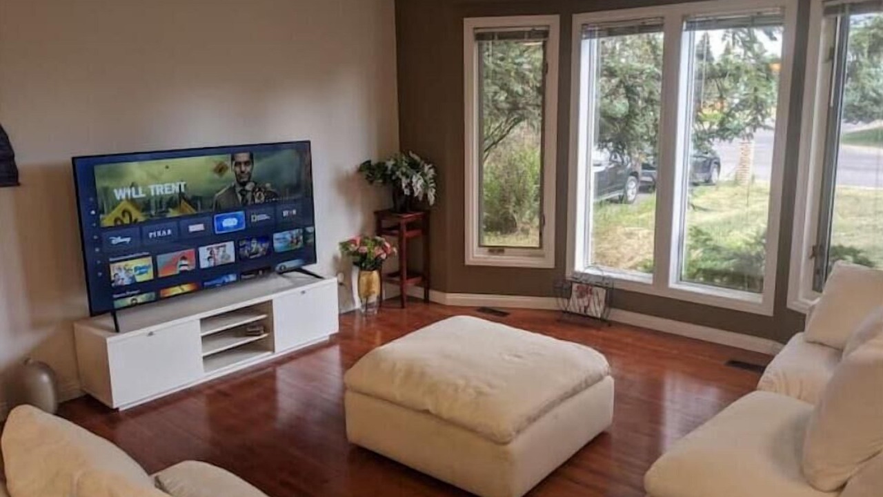 Photo of Livingroom in Airdrie