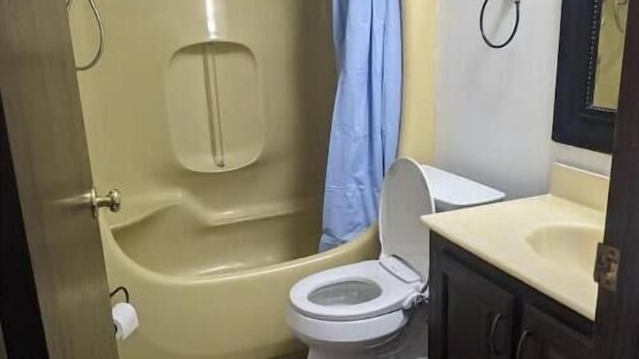 Photo of Bathroom in Airdrie
