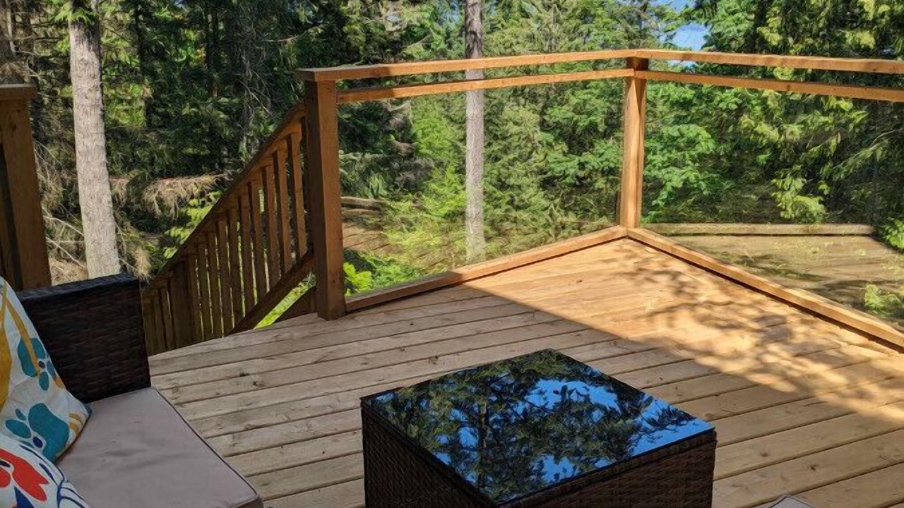 Photo of Patio Balcony in Bowen Island