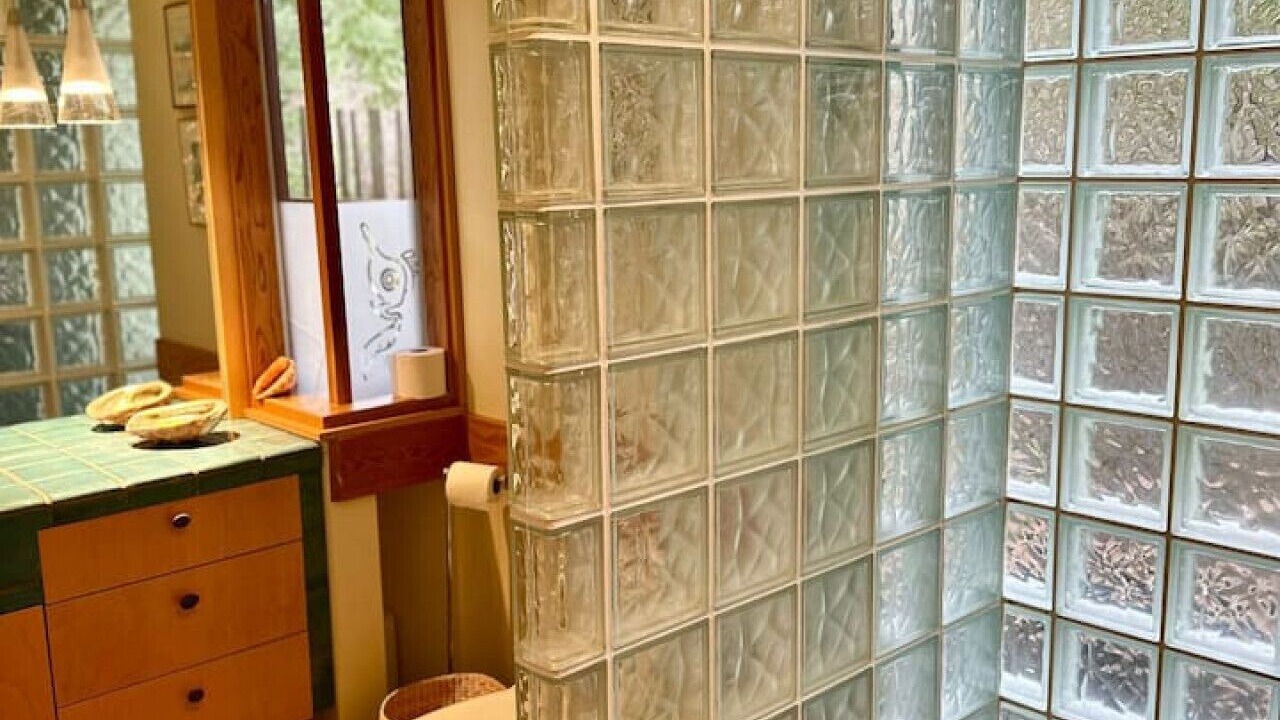 Photo of Bathroom in Bowen Island