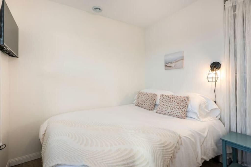Photo of Bedroom in Sambro