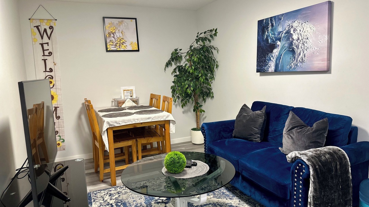 Photo of Livingroom in Calgary