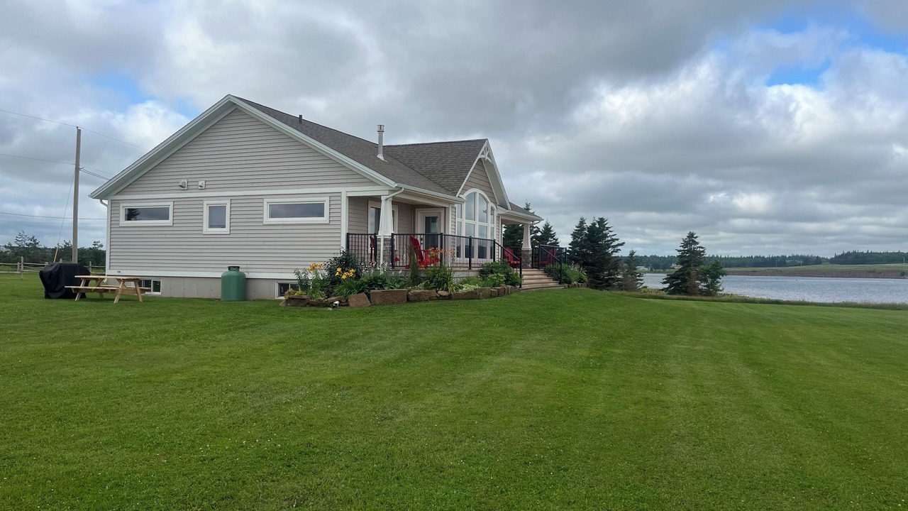 Photo of Outdoor in New London