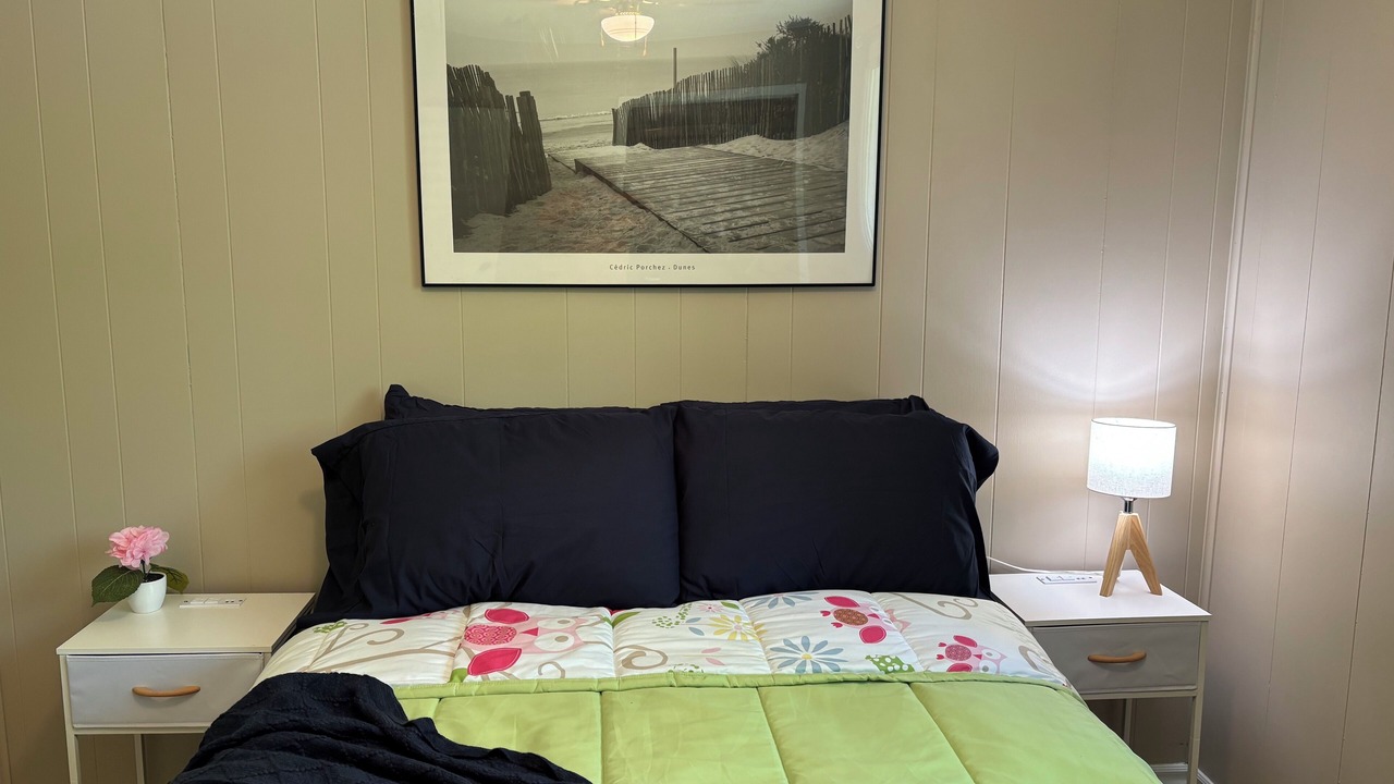 Photo of Bedroom in Sauble Beach
