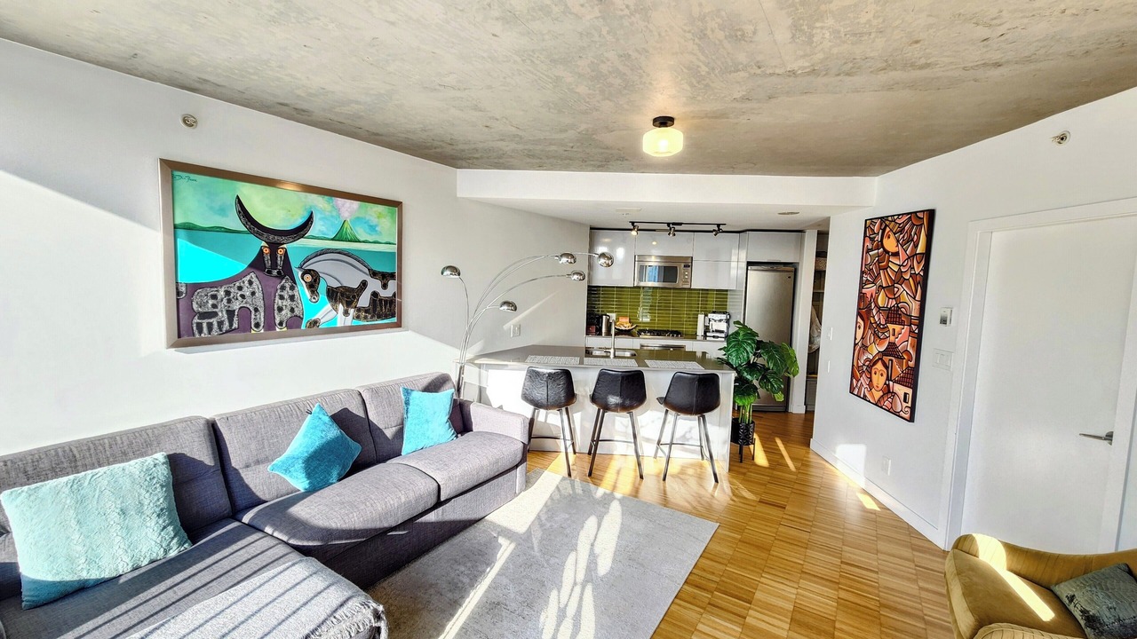 Photo of Livingroom in Gastown