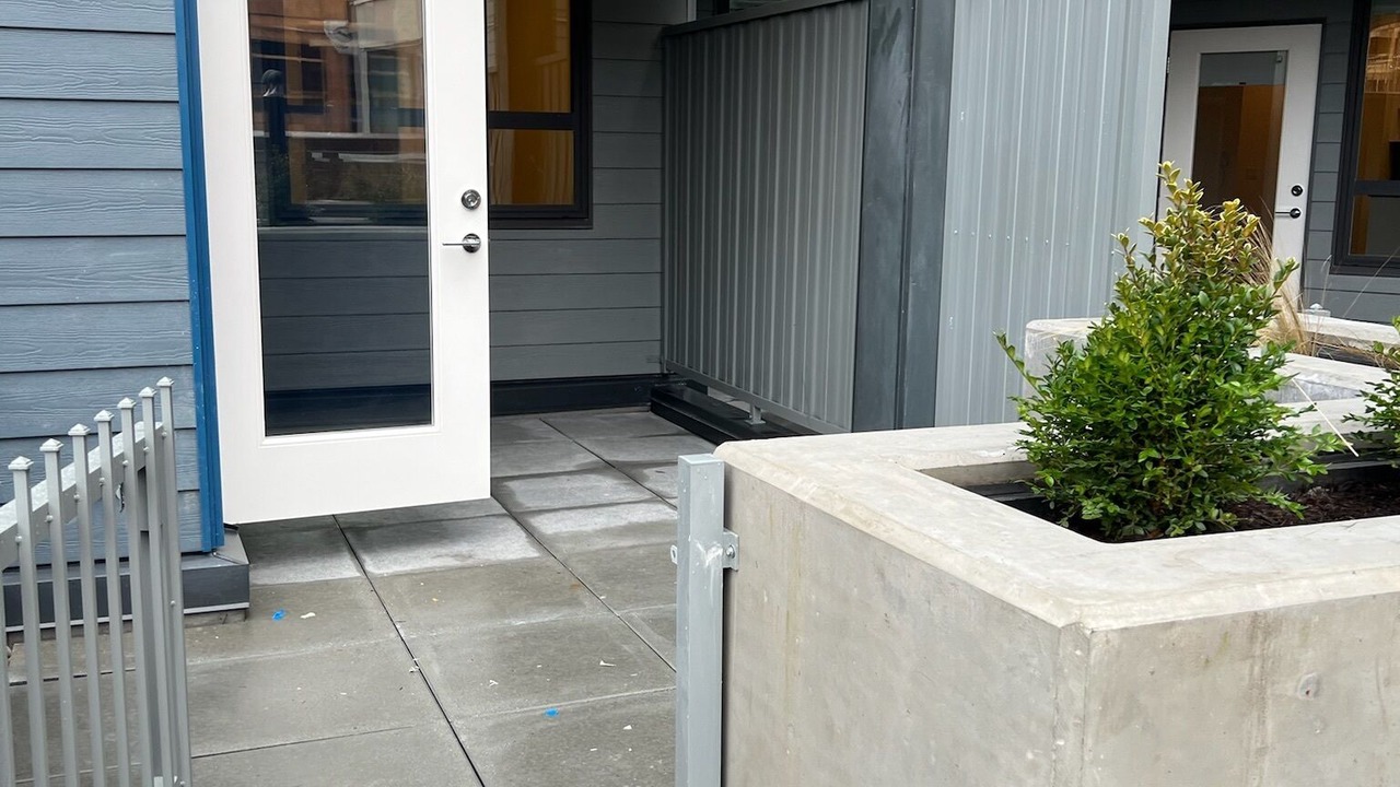 Photo of Outdoor in Willoughby