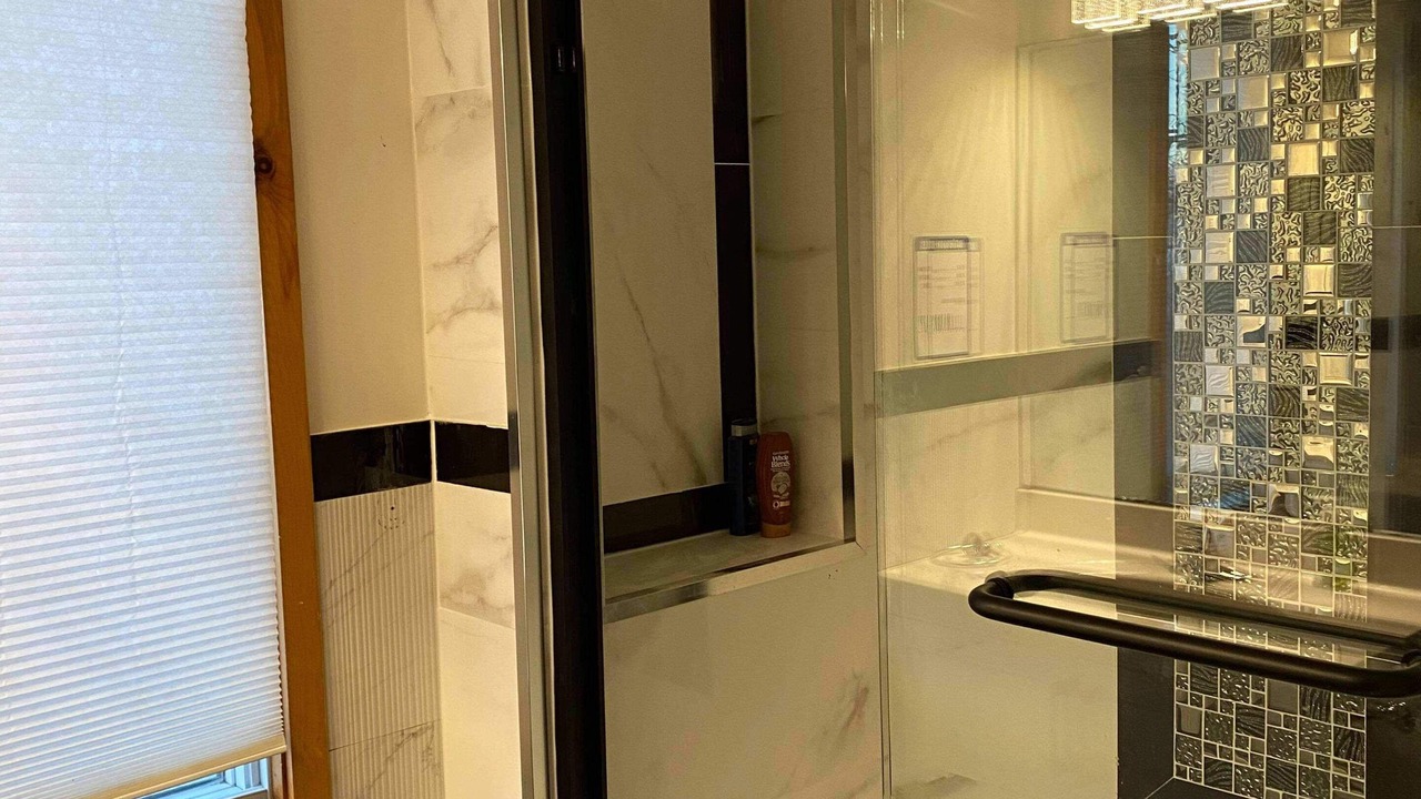 Photo of Bathroom in Crystal Beach